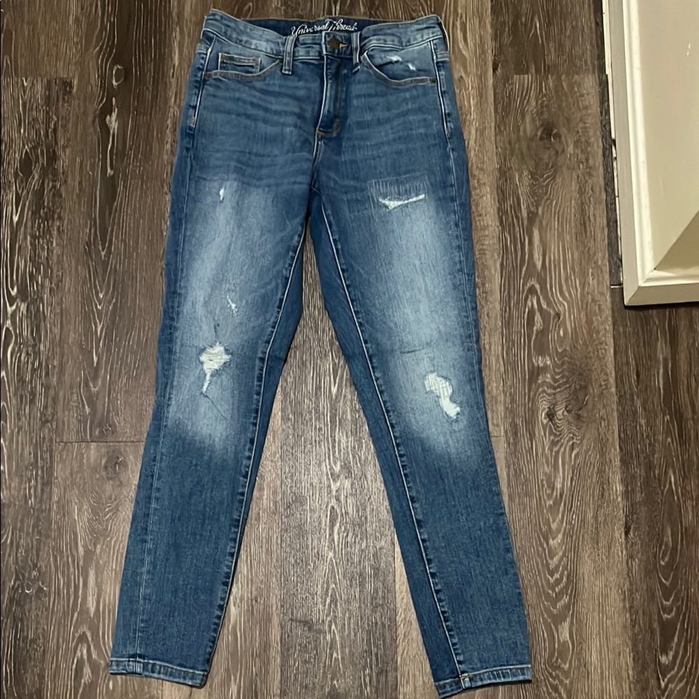 Universal Thread Distressed Blue Skinny Jeans